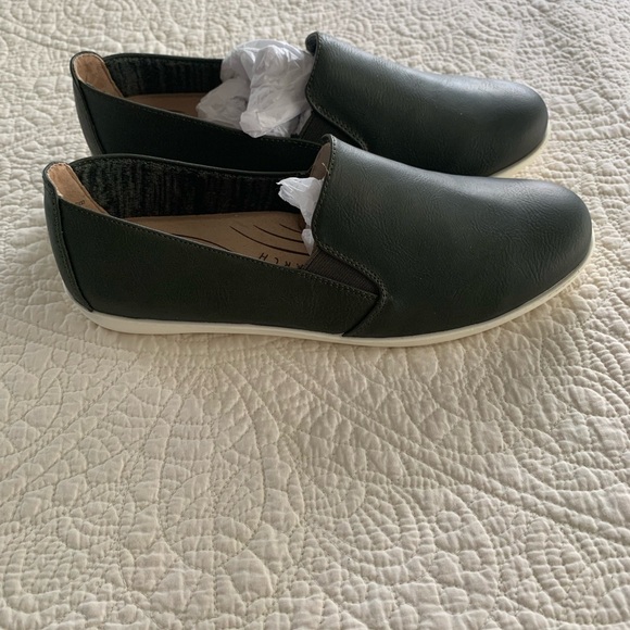 Life Stride Slip on Sneaker Women - Picture 2 of 9